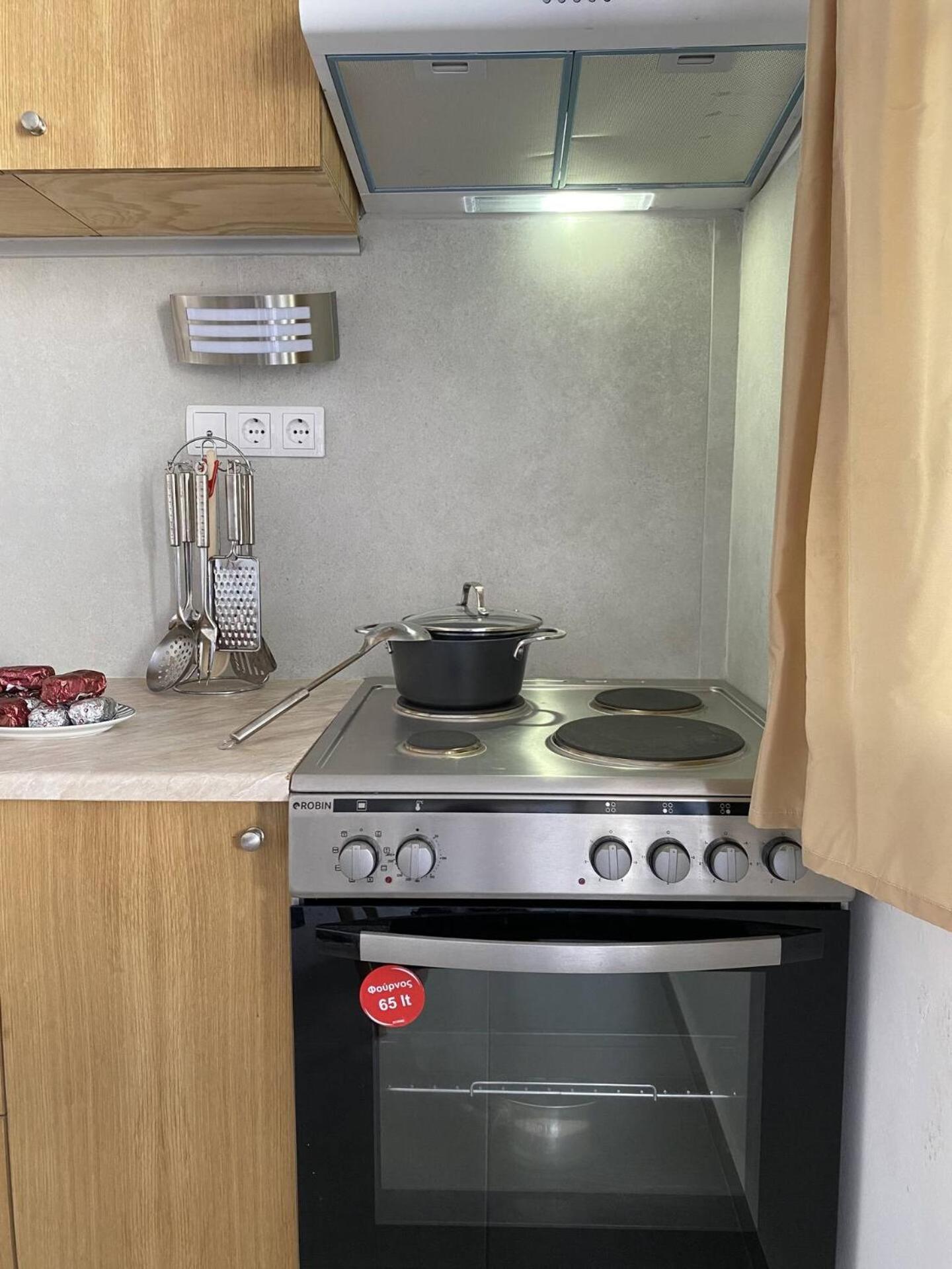 Orphanos Apartment Камиларион Екстериор снимка